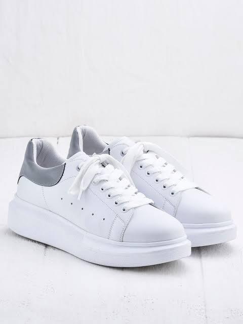 What number of shoes are you wearing?