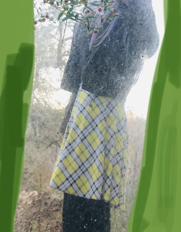 Is it β legalβ π to wear yellow with olive... I think both colors have bits of brown in the making, so there is a common thread... am I wrong?