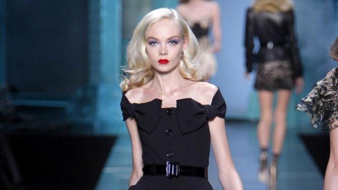 Is it OK for designers to use exclusively superslim models in runway shows?