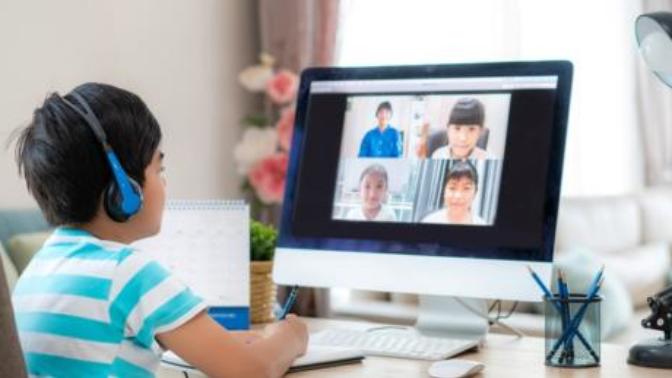Should online schooling become the norm for kids?