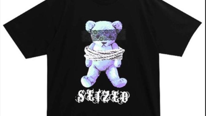 Is this a cute shirt does it mean something if you seen a female wear this lol (pic) ?