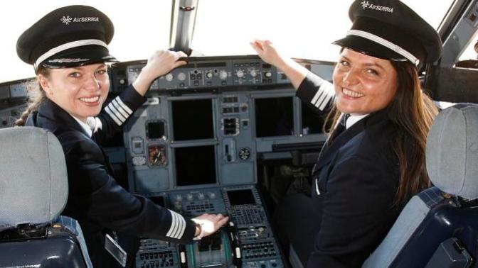 Do you feel uncomfortable with a female flight crew?