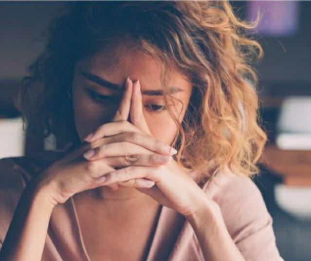Can you easily say that you love or miss someone? Or your feelings? If no, why?