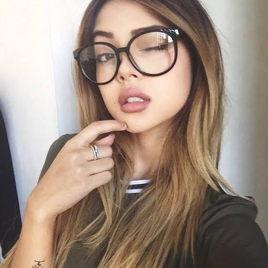 Do you like women in glasses?