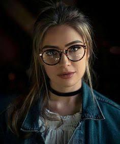 Do you like women in glasses?