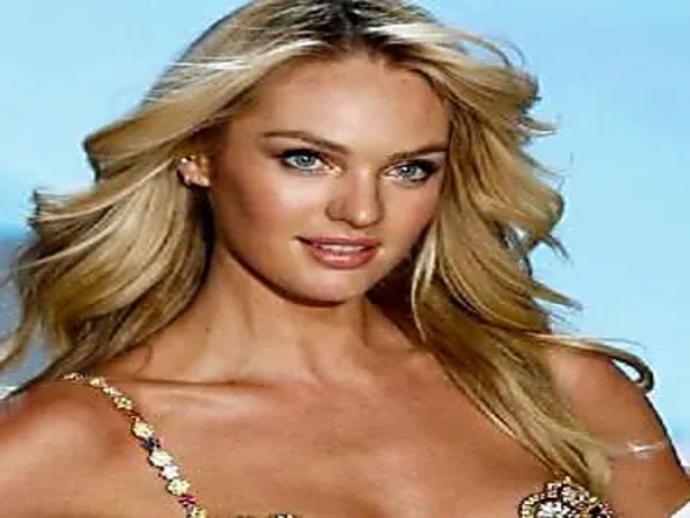 Are women typically more respected when they cover or show their shoulders?