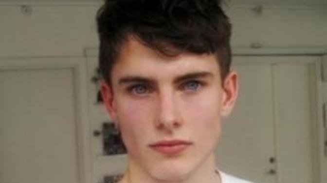 Are pale men unattractive?