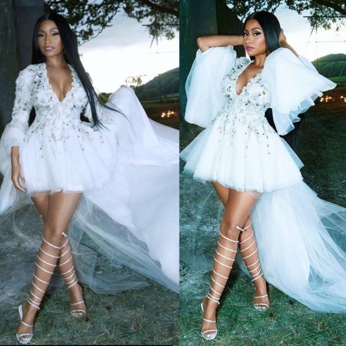 Which outfit is cuter?