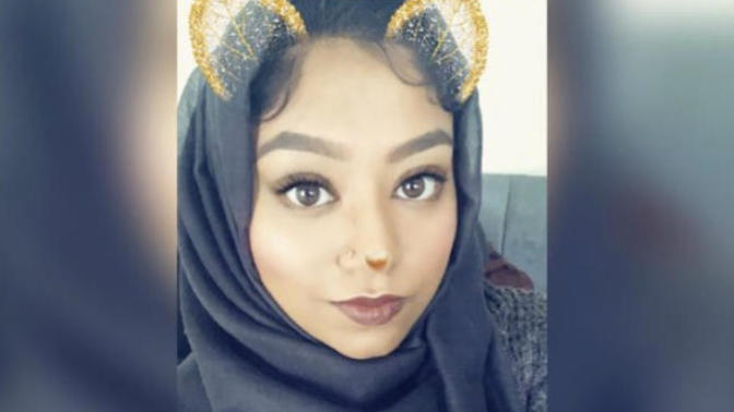 Do I look better with or without a headscarf?