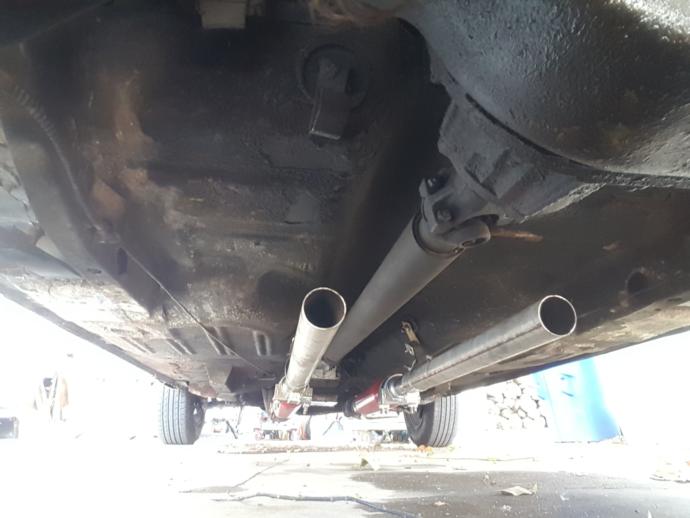 newest exhaust stystem... my 3" glasspacks with 2.25" pipes behind them