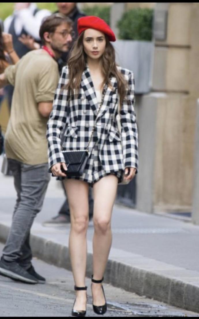 Wdyt of Netflix series Emily in Paris?
