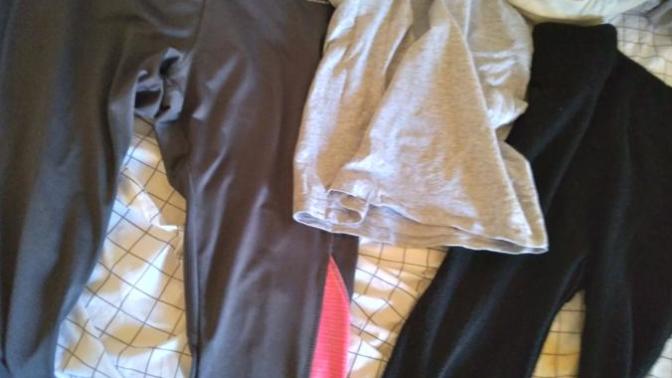 Which leggings should I wear with my shirt?