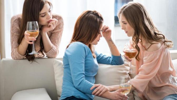 Should you take your friends advice when dating?