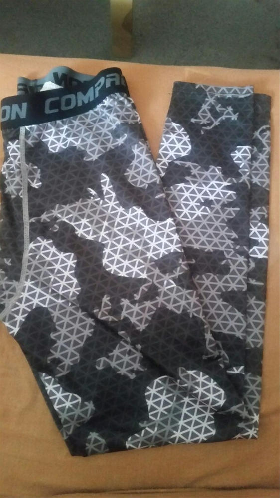 Thoughts on Guys Wearing Yoga/Compression Shorts to Gym?