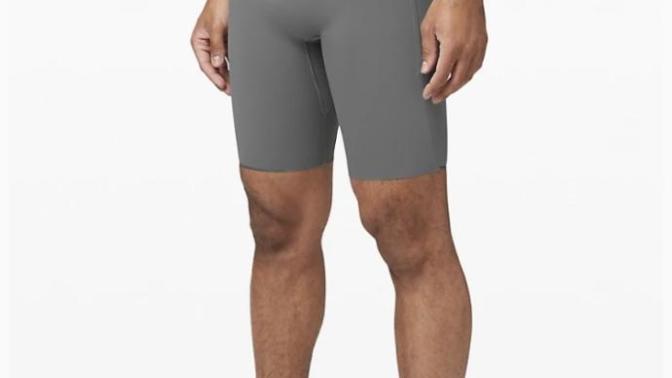 Thoughts on Guys Wearing Yoga/Compression Shorts to Gym?