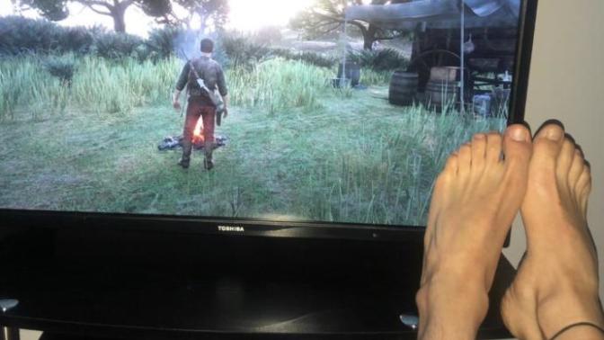 Would you girls break up with your boyfriend - if he takes video games way too seriously?