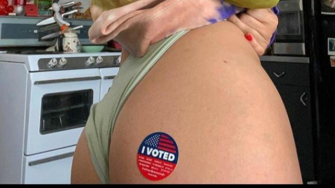 This is How Singer Maty Noyes Showed She Voted on Instagram with saying, "omg voting is sooo hot." Professional and Classy, or... Not?