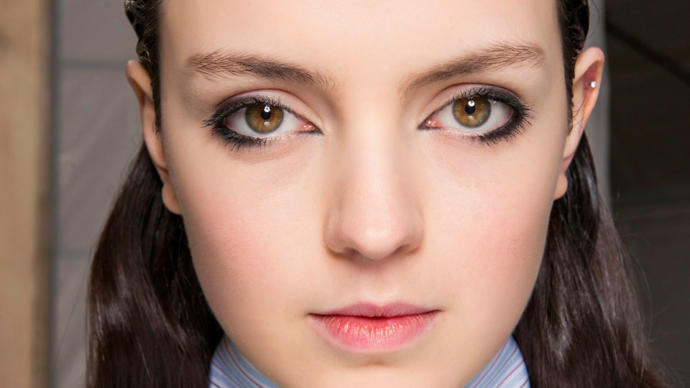 Guys, is this style of wearing eyeliner attractive to you?