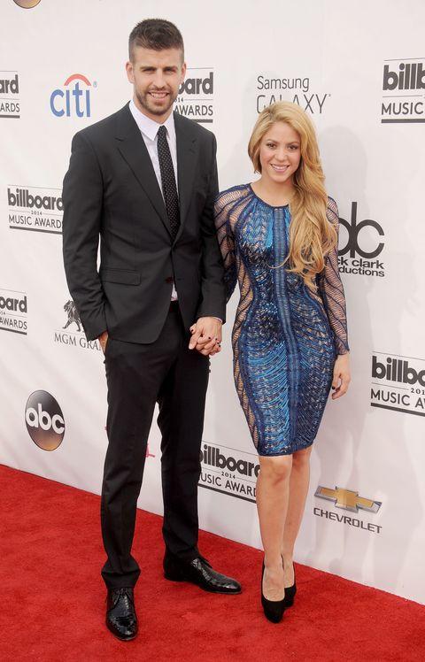 Which couple looks better from a height difference perspective?