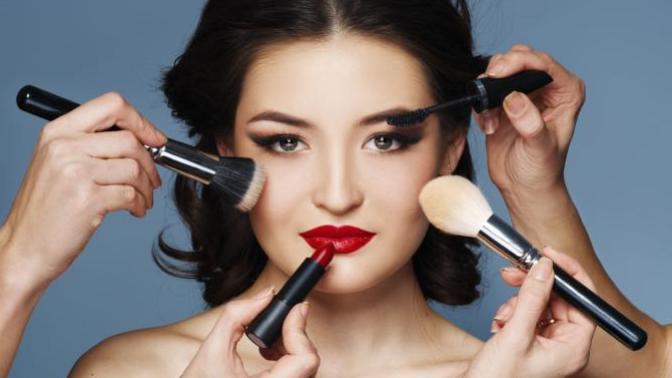 Should the guy pay for the date because it cost women 3 times as much to look good for him?
