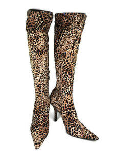 Which animal paint boots looks the most attractive?