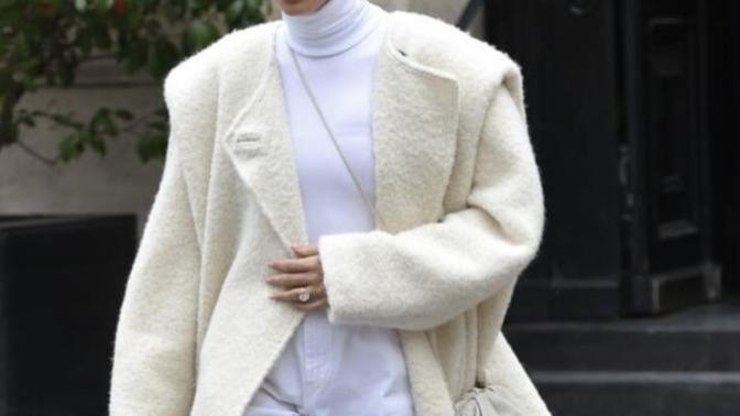 Can you imagine dressing up like celebrities do just to run an errand?