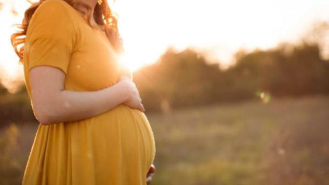 Single mom's, pregnant women and divorced women, does it offend you if men find that a turn on?
