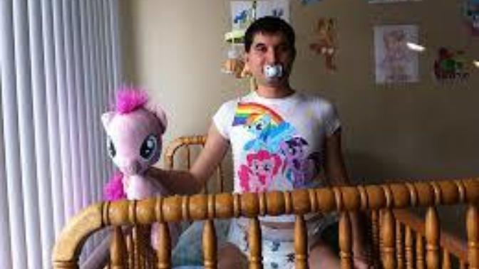 Girls will you date a guy with diaper fetish?