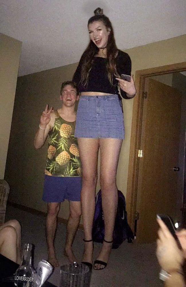 Do you like girls with long legs?