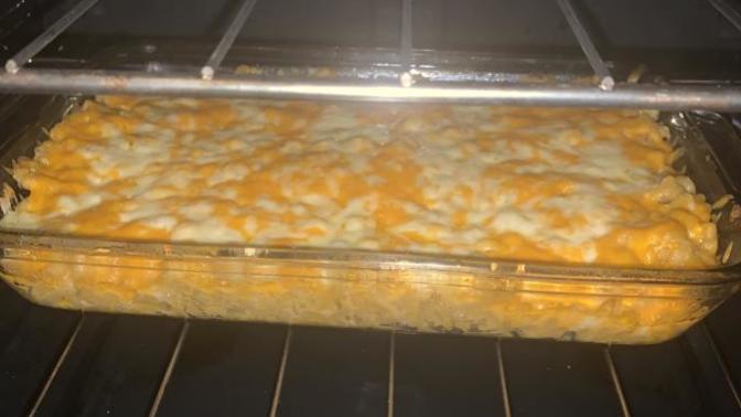 Made Mac and cheese for the first time how does it look I’m sorry if the picture is bad?