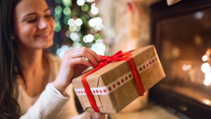 Should I buy gifts for my boyfriend's whole family?