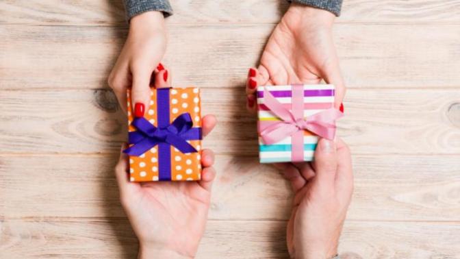 If you have only been dating someone for less then 2 months, should you get them a Christmas Gift?