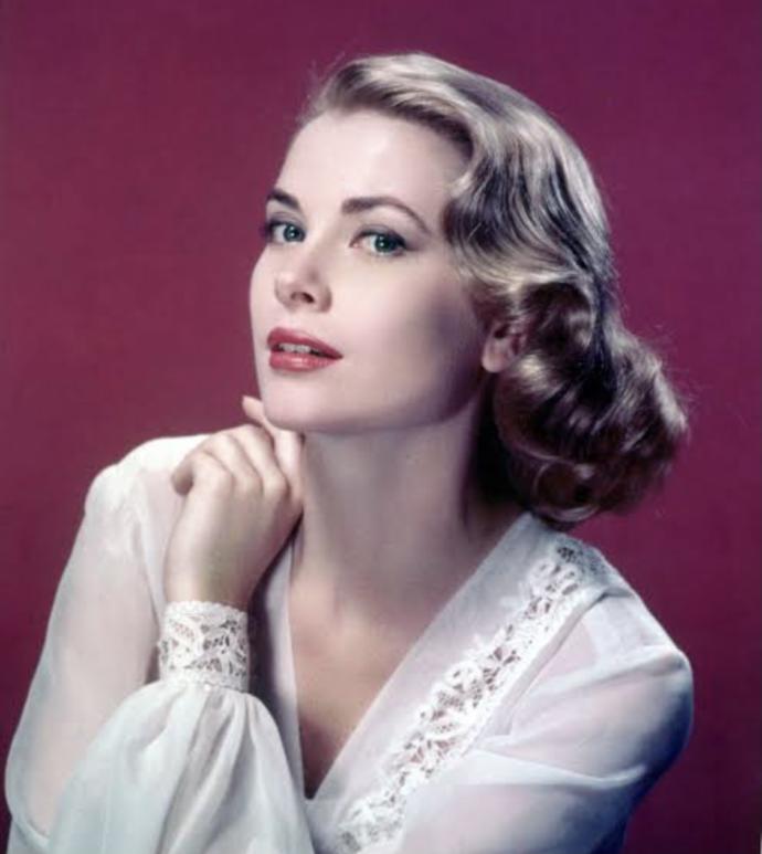 Who do you think is prettier, Grace Kelly or Audrey Hepburn?