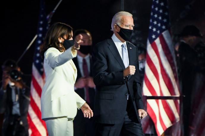 How long after Biden is inaugurated will it take until Melania divorces Trump?