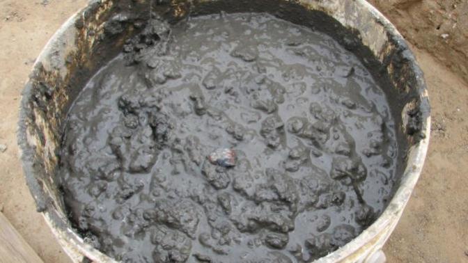 Would You Rather Soak Your Feet In Bucket Of Stinky Mud Or A Bucket Of Ice?
