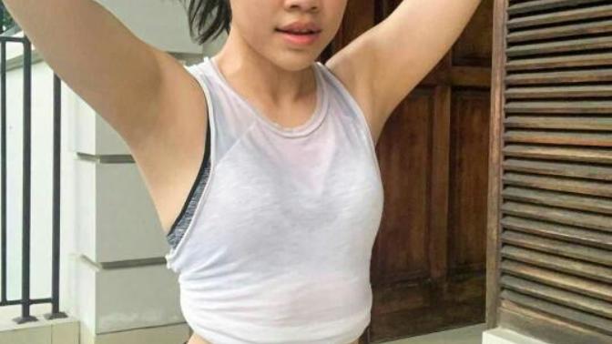 Do you prefer hairy or shaved armpits? What is the reason?
