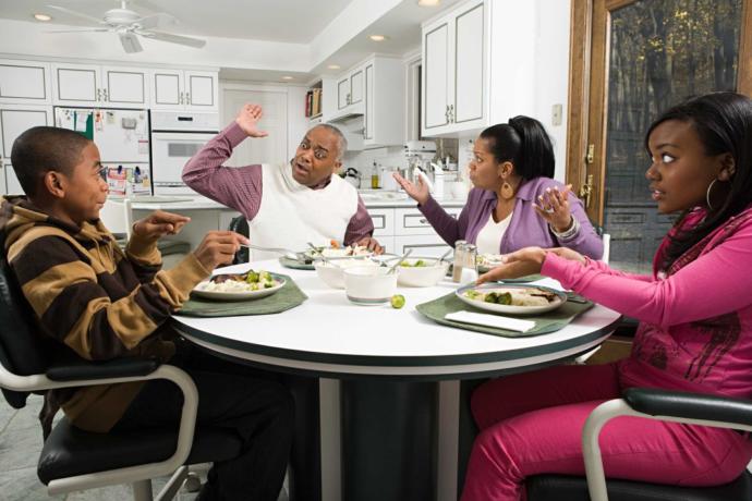 If someone offers you food out of the kindness of their heart should you have a choice to accept or decline without backlash?
