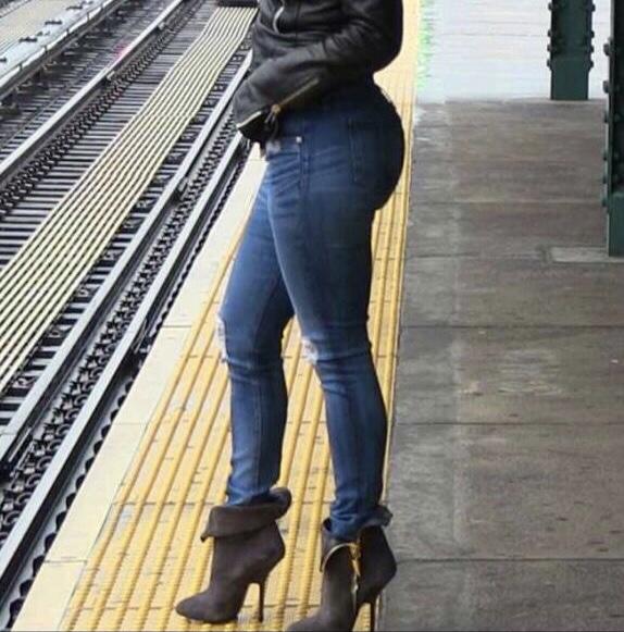 Ideal booty size?😍?