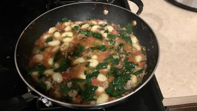 Does Anyone Ever Enjoy Cooking Late At Night & If So What Do You Like To Cook?