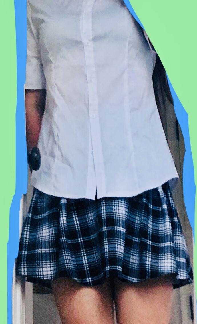Those of you who wore school uniforms (not dress code but actual uniforms) how often did you wash them. Did you have multiple, or just the one?
