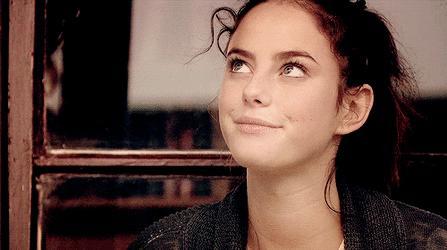 Whats the probability that if I ask Kaya Scodelario on a date shell go out with me?