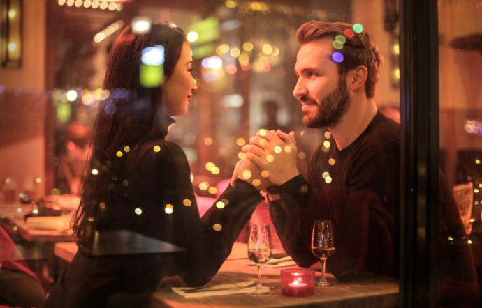 Are girls obligated to provide sex after a fancy and well executed dinner date?