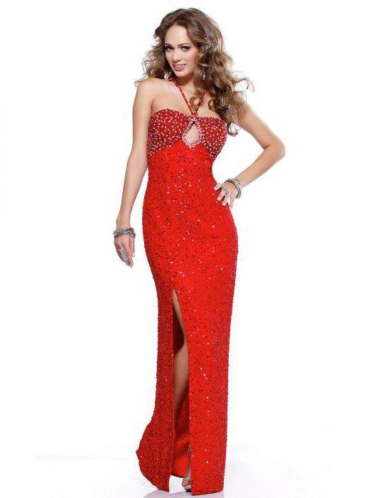 Guys, Do you find long dresses attractive on girls?