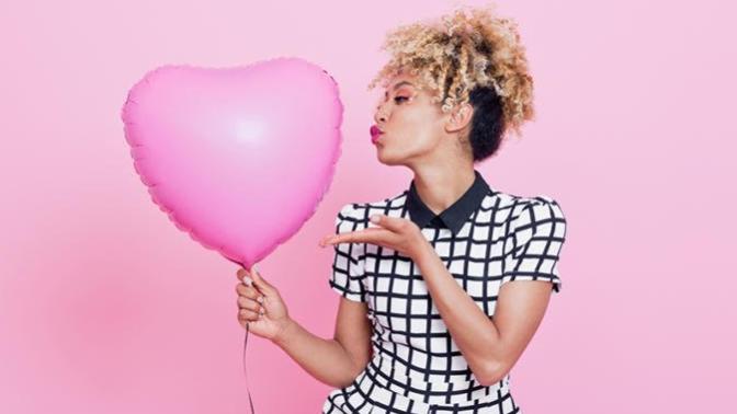 Know anyone here who has been single for 10+ years or in a relationship for 5+ years?
