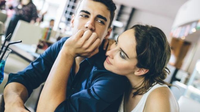 Should you never be too available for a man?