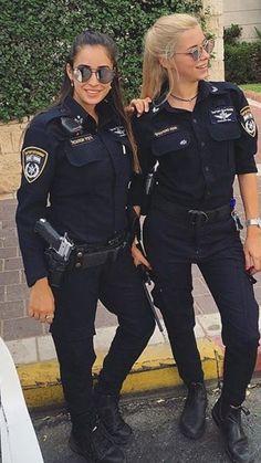 How do guys, especially male criminals, react to a female police officer in countries that dont have guns?