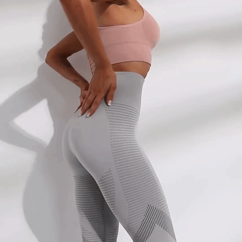 Is It Gross To Wear Yoga Pants Without Panties?