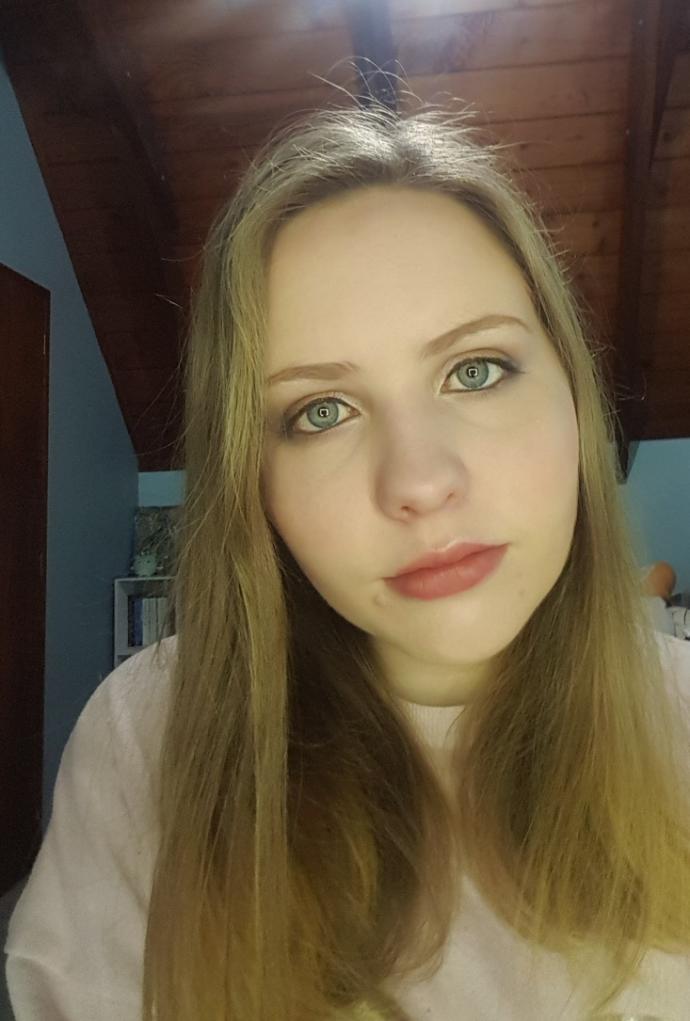 Should I cut my hair short or grow it out? GirlsAskGuys