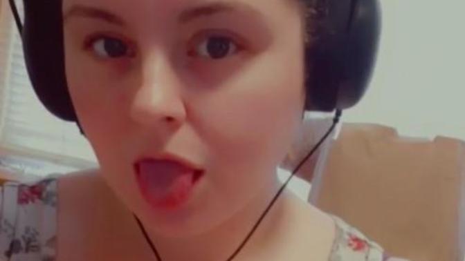 Is "gamer girl" a tinder worthy trait?