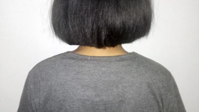Do boys prefer short or long hair?